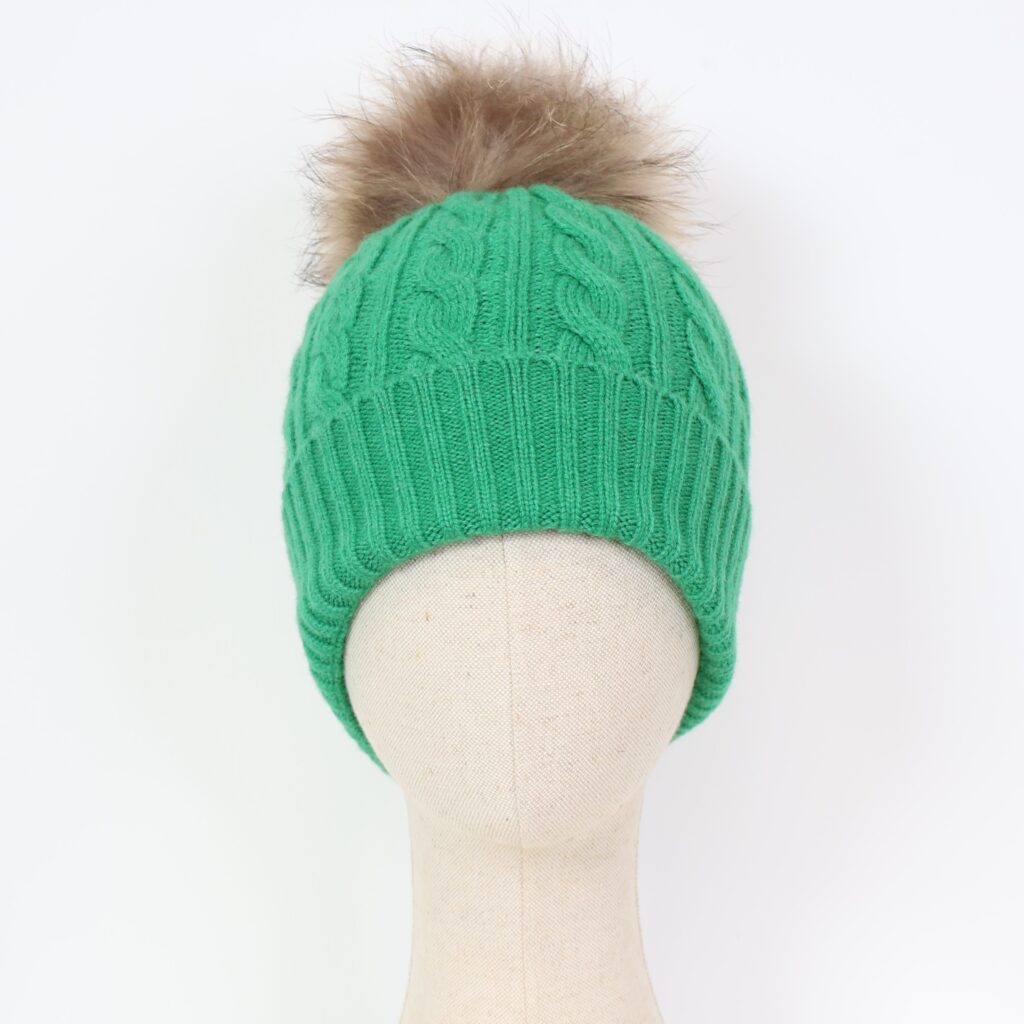 Gorro Pompón Ochos Trenzado Verde