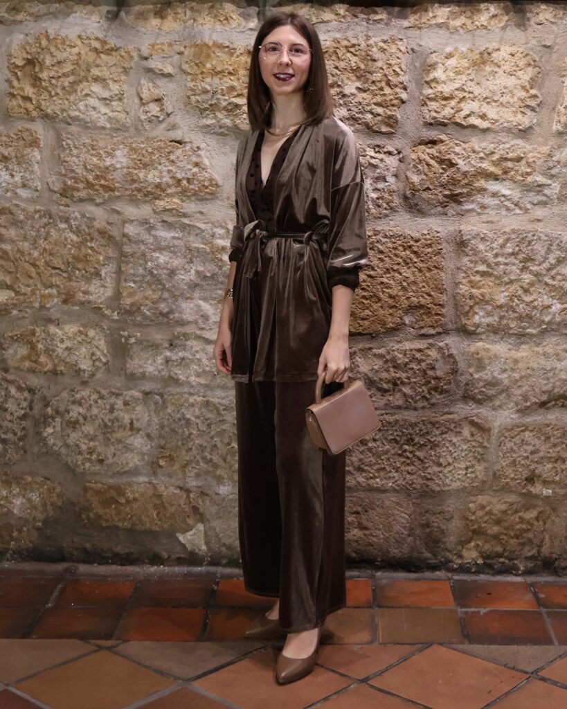 Pantalón Recto Terciopelo Taupe