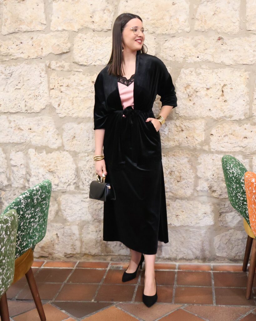 Falda Midi Terciopelo Negra