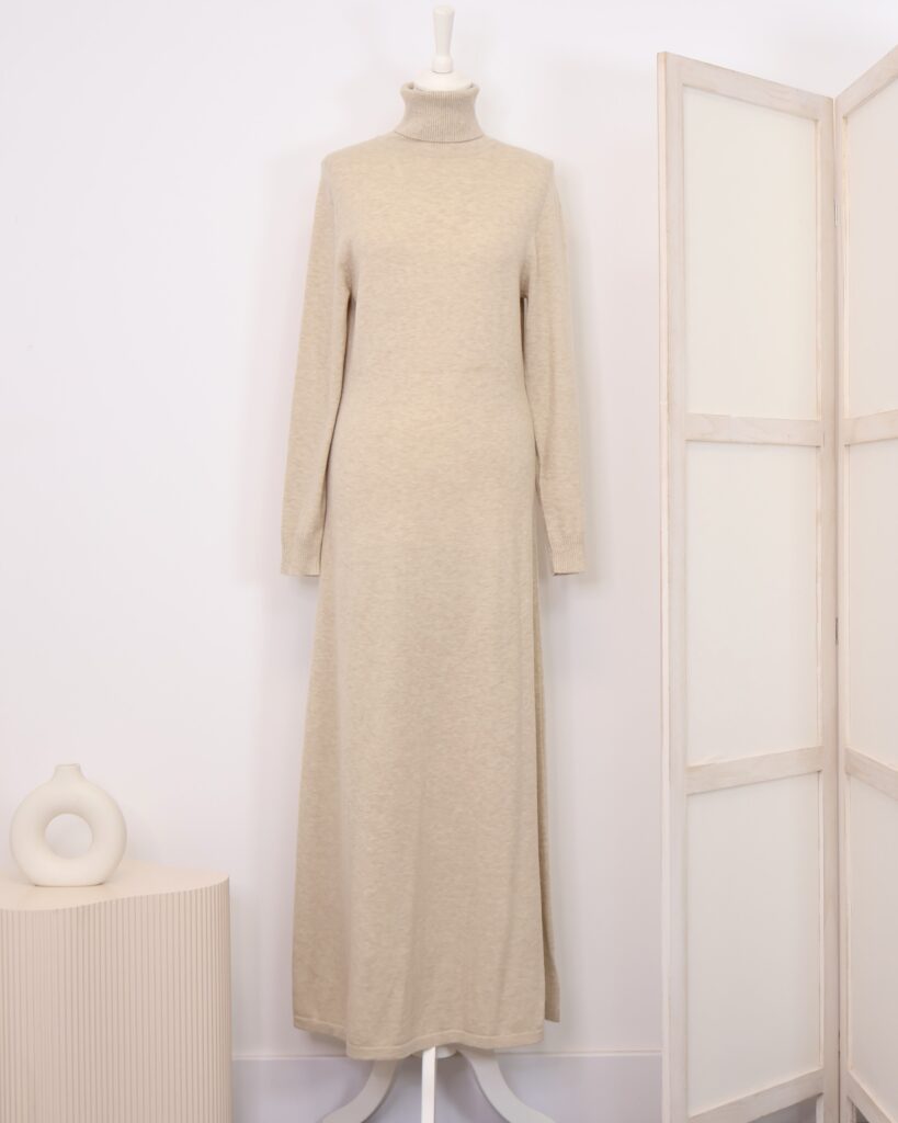 Vestido Punto Cuello Beige