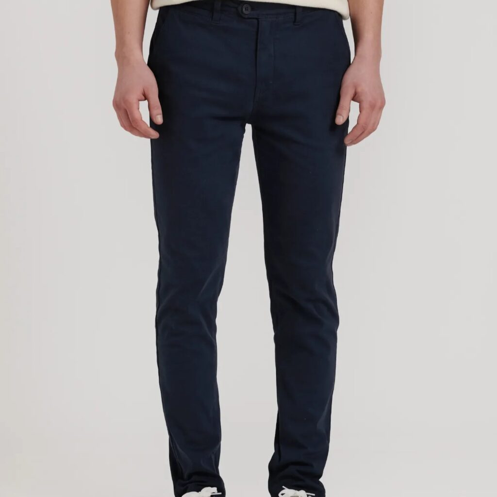 Pantalón Chino Basic Marino