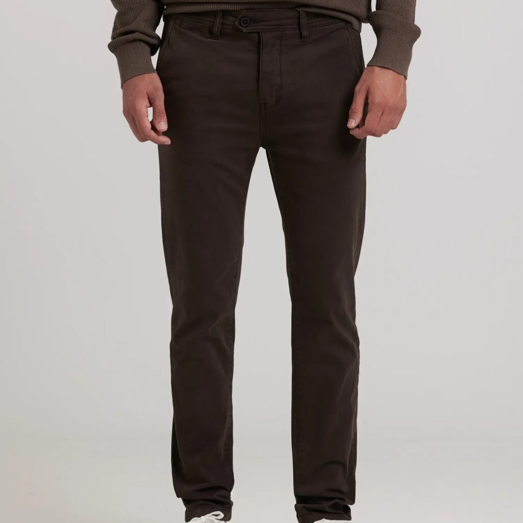 Pantalón Chino Basic Marrón Z00