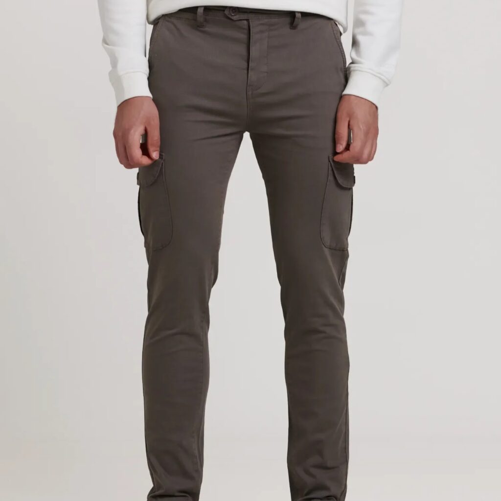 Pantalón Chino Cargo Gris Medio