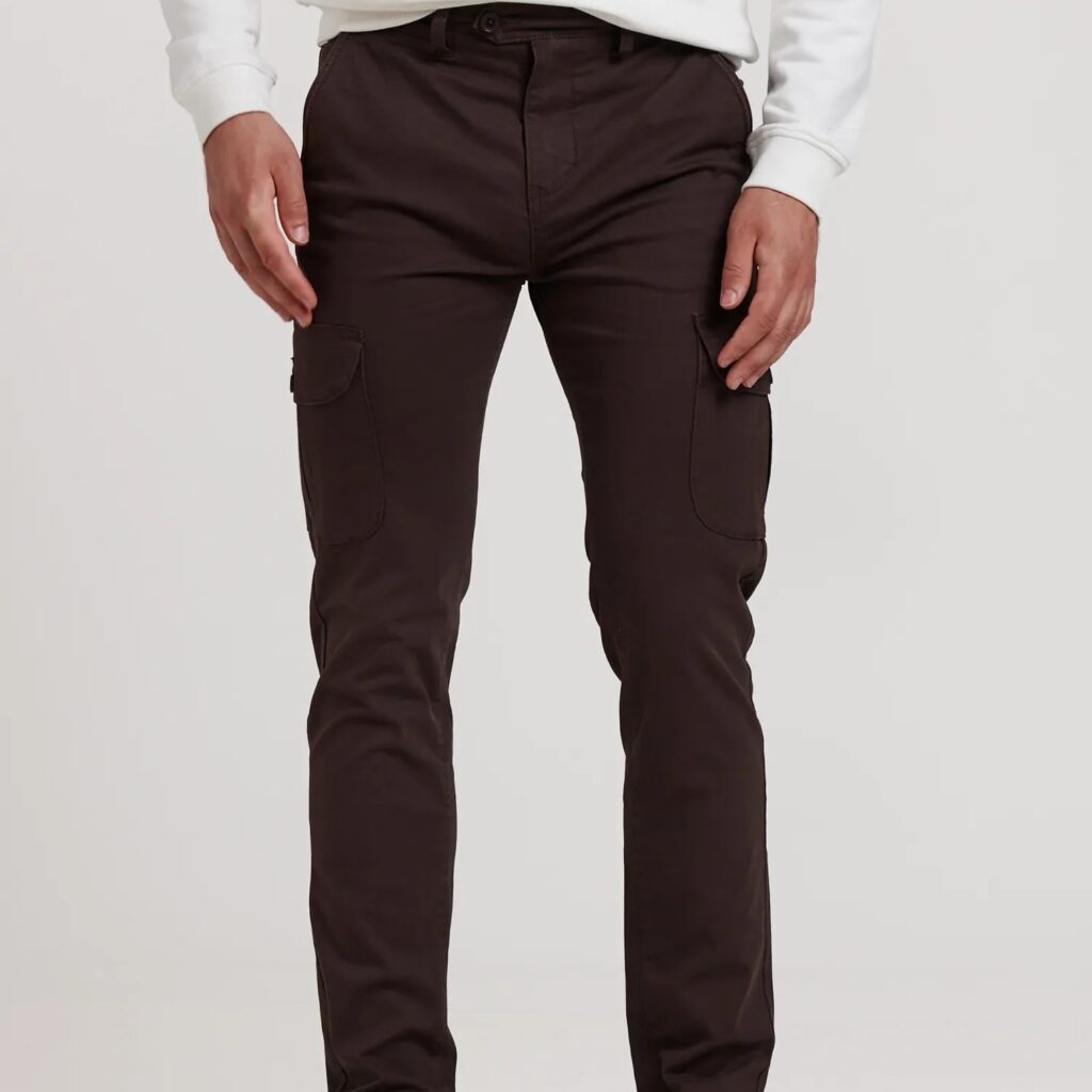 Pantalón Chino Cargo Marrón