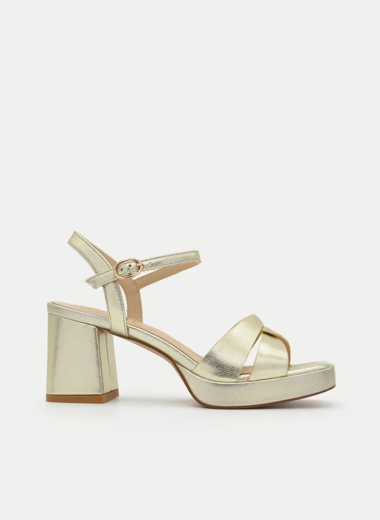 Sandalia Dorada Tacón Medio
