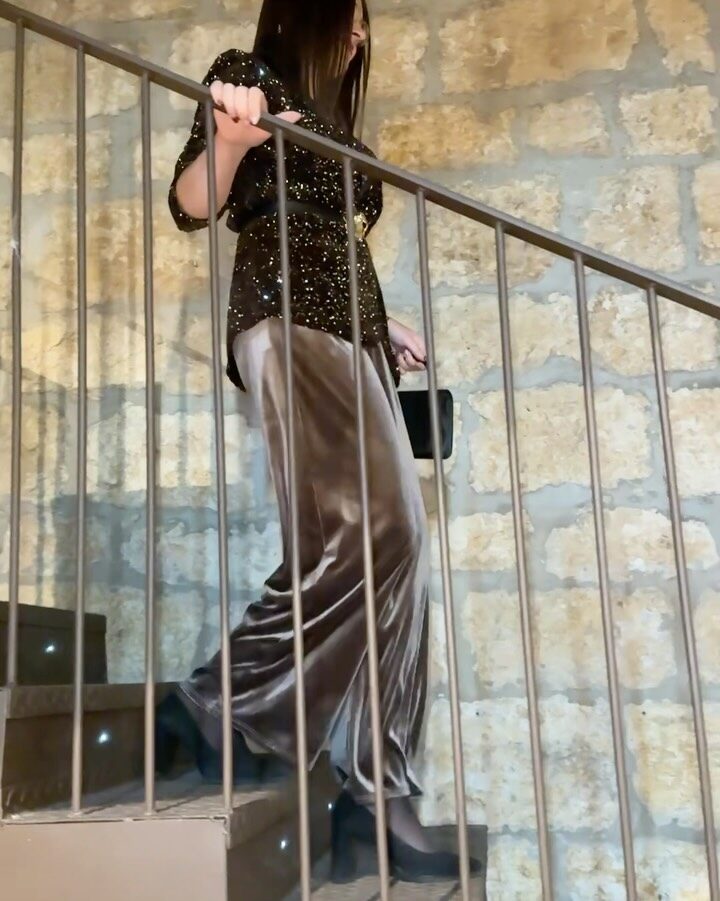 Instagram post from lunaresenmiarmario. This post is in position 3.